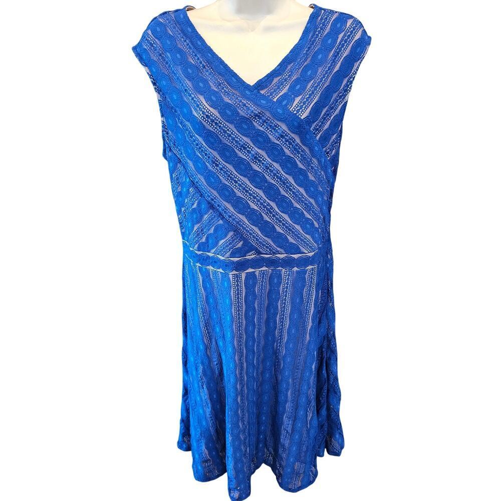 NWOT Harper signature stretch blue nude lined overlay shift dress 14 formal